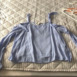 Off the shoulder long sleeve